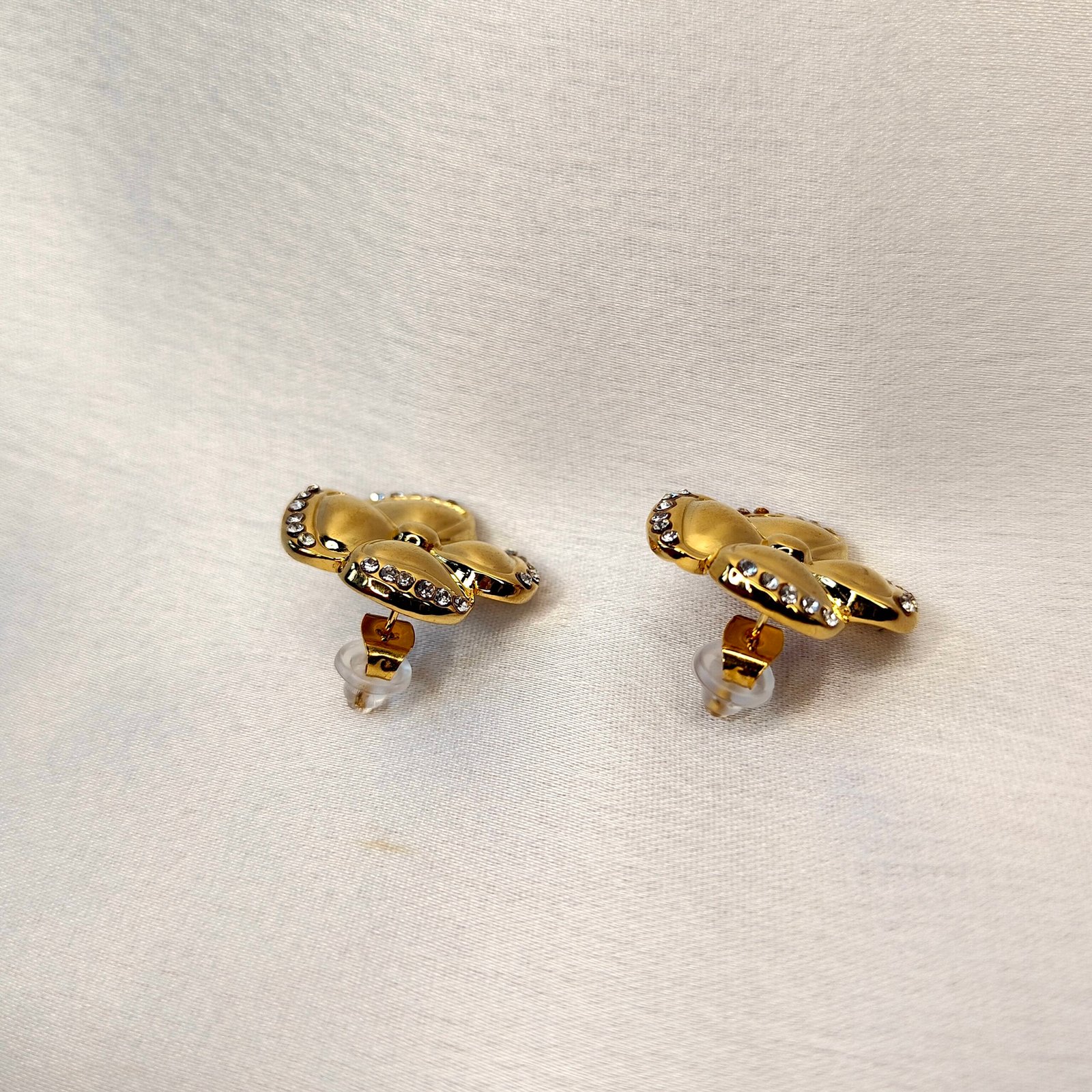 Gold-Tone-Flower-Stud-Earrings-with-Crystal-Accents-back