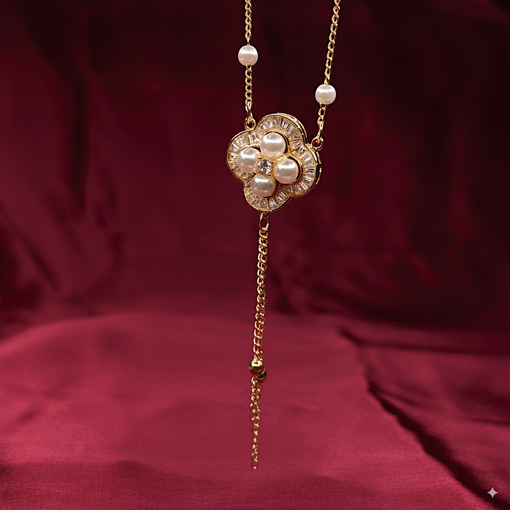 Elegant Gold-Plated Pearl Floral Pendant Necklace – Pendent