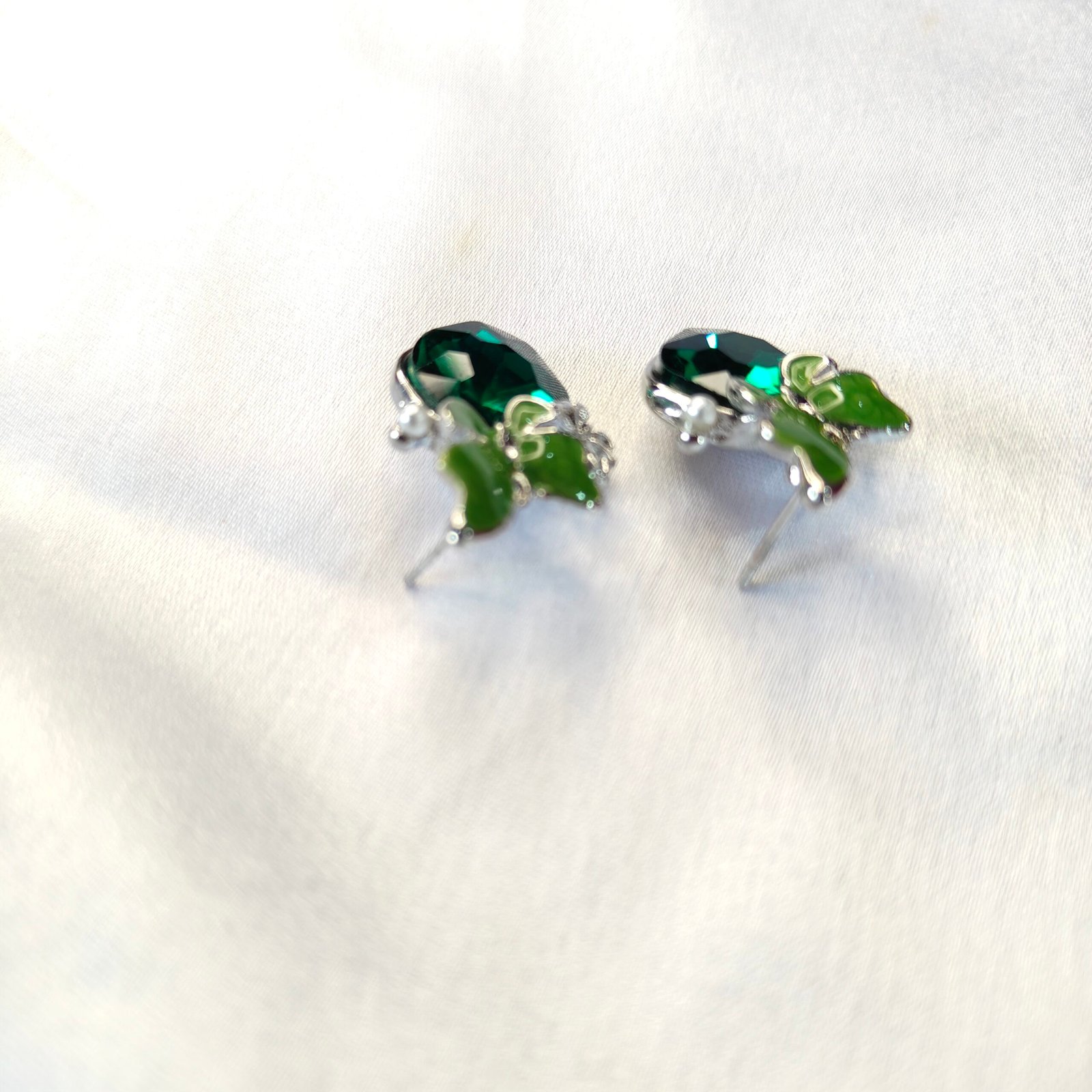 Jevaya Emerald Green Crystal Butterfly Stud Earrings with Pearl Accents - Image 3