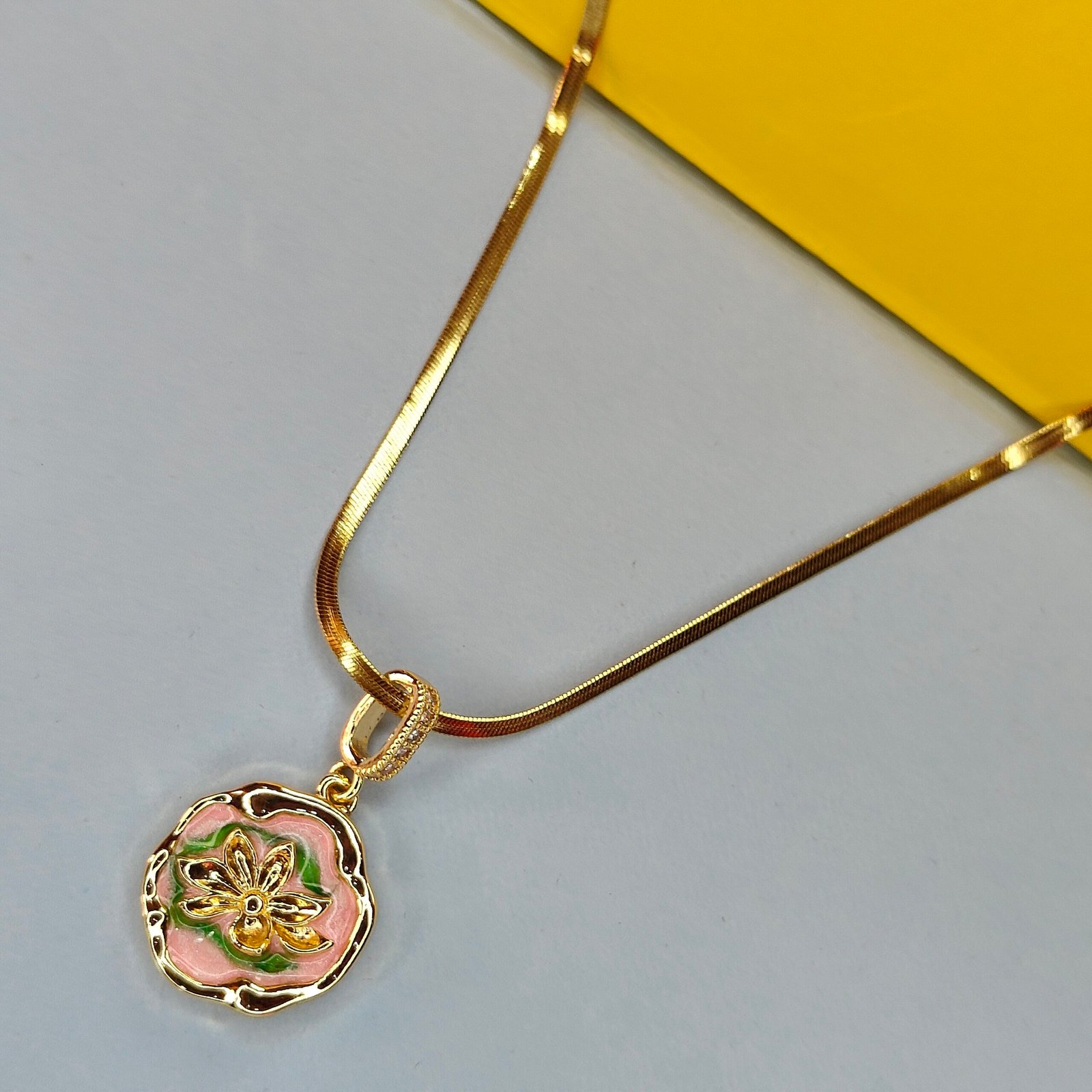 18K Gold Plated Floral Pendant Necklace with Enamel Detailing – Elegant Anti-Tarnish Jewelry - Image 4