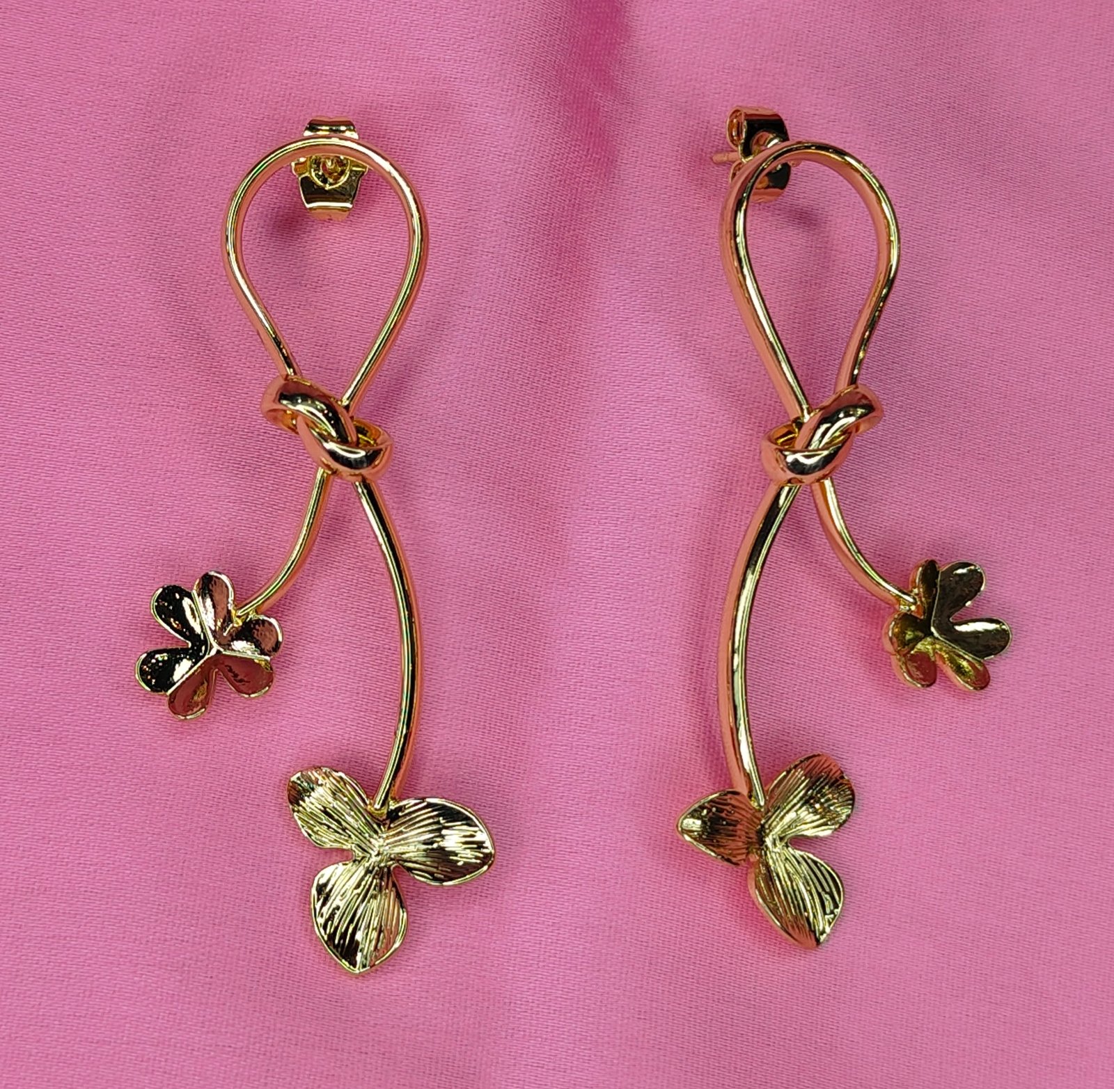 Jevaya Elegant 18K Gold-Plated Floral Drop Earrings for Women – Lightweight Fashion Jewellery - Image 3