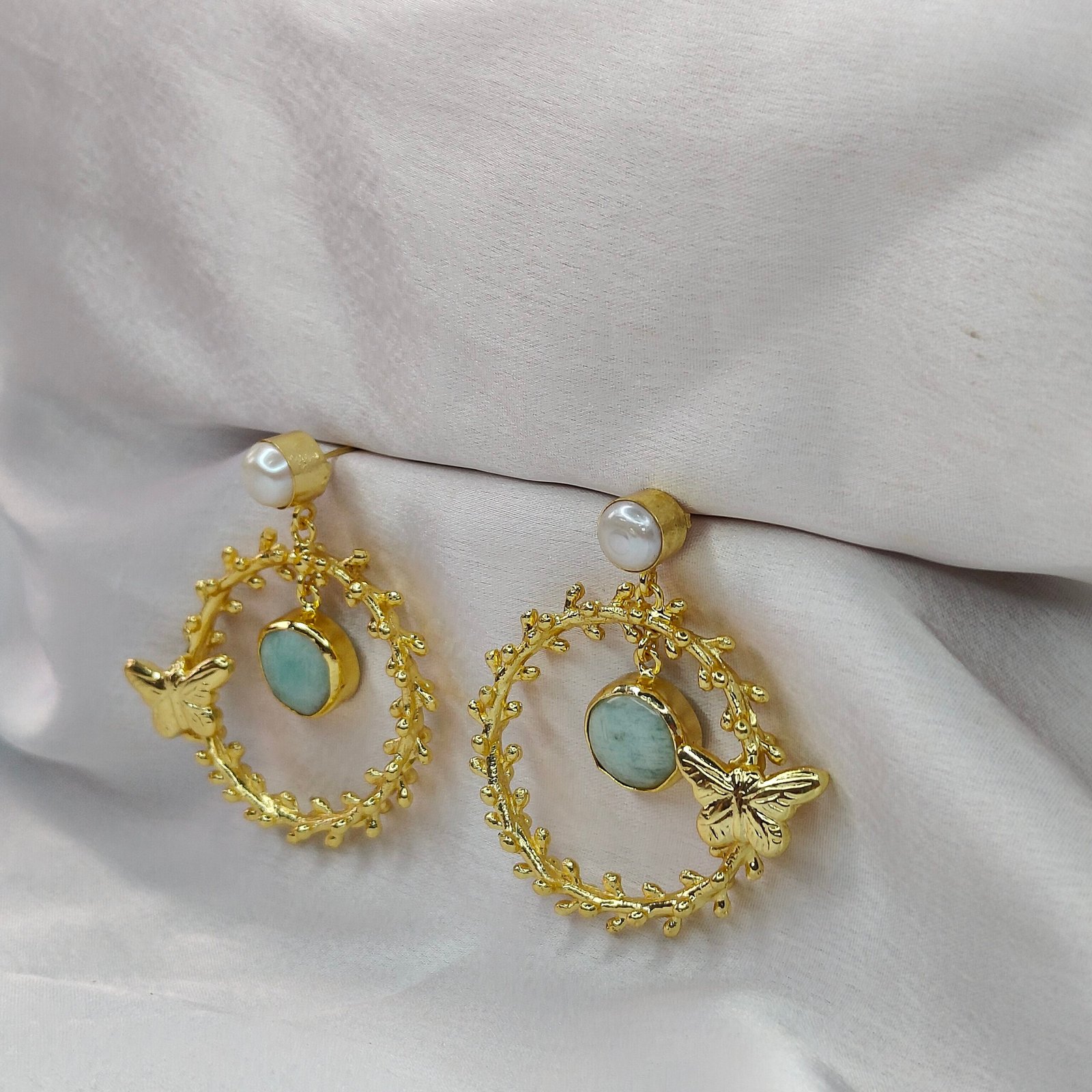 Jevaya Golden Butterfly Hoop Earrings with Mint Stone and Pearl Stud - Image 4